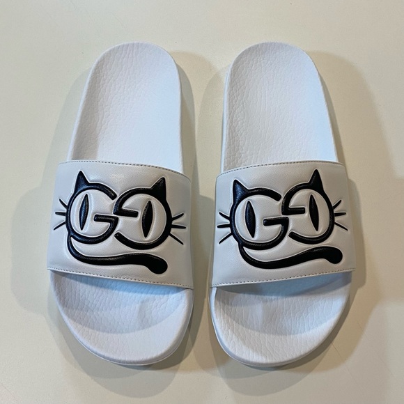 Gucci Cat Logo Pursuit Slip On Slide Sandal - Picture 6 of 15